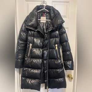 Women's Moncler Giubbotto coat Size 3 Large